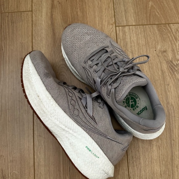 Saucony Triumph Run for Good - Picture 4 of 4